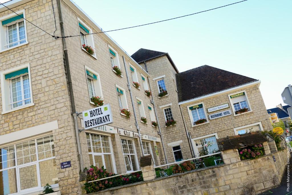 Troarn Le Clos Normand מראה חיצוני תמונה